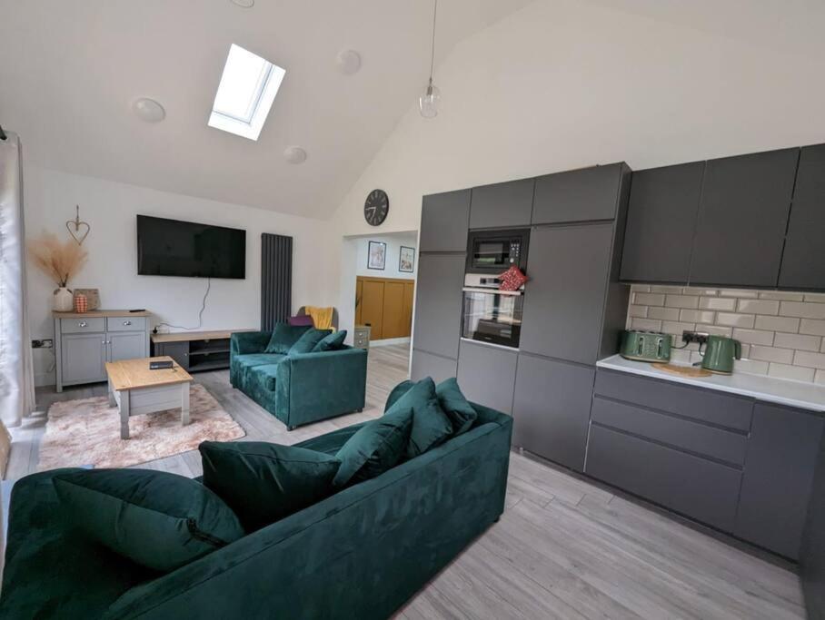 7 Guests - 4 Bedroom - Free Wi-Fi - كيترينج المظهر الخارجي الصورة