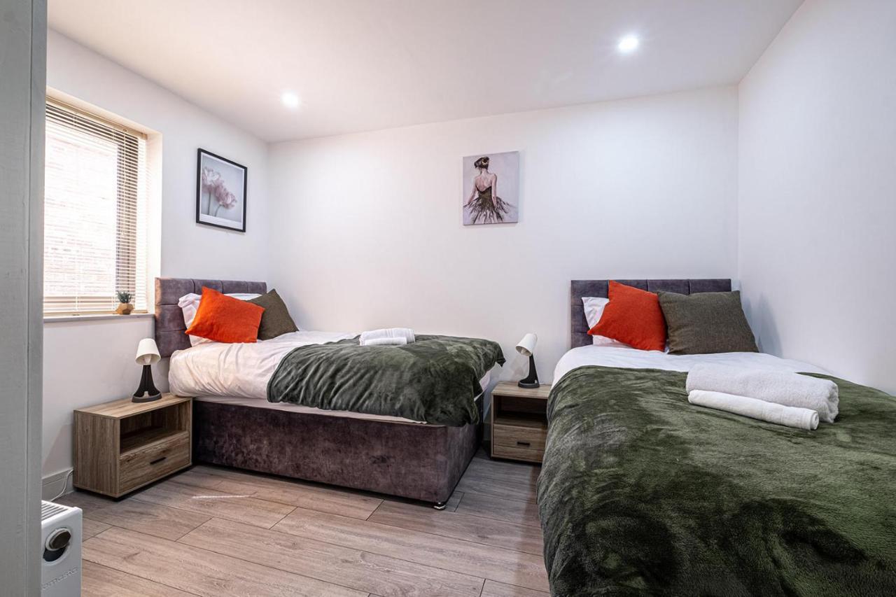 7 Guests - 4 Bedroom - Free Wi-Fi - كيترينج المظهر الخارجي الصورة